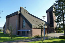 Katholische Pfarrkirche Zum Heiligen Kreuz Zierenberg (Foto: Karl-Franz Thiede)